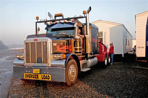 oversized truck load requirements.